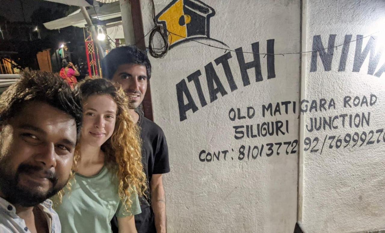 Atathi Niwas Guest House For Backpackers And Travellers Shiliguri Exterior foto