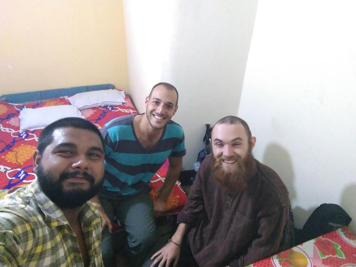 Atathi Niwas Guest House For Backpackers And Travellers Shiliguri Exterior foto